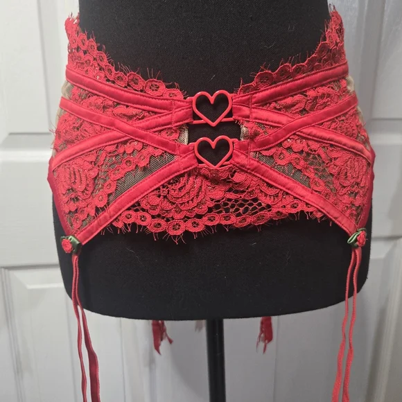 For Love and Lemons Red Lace Roses Garter Lingerie Sexy Valentine's Large Y2K - Picture 1 of 7